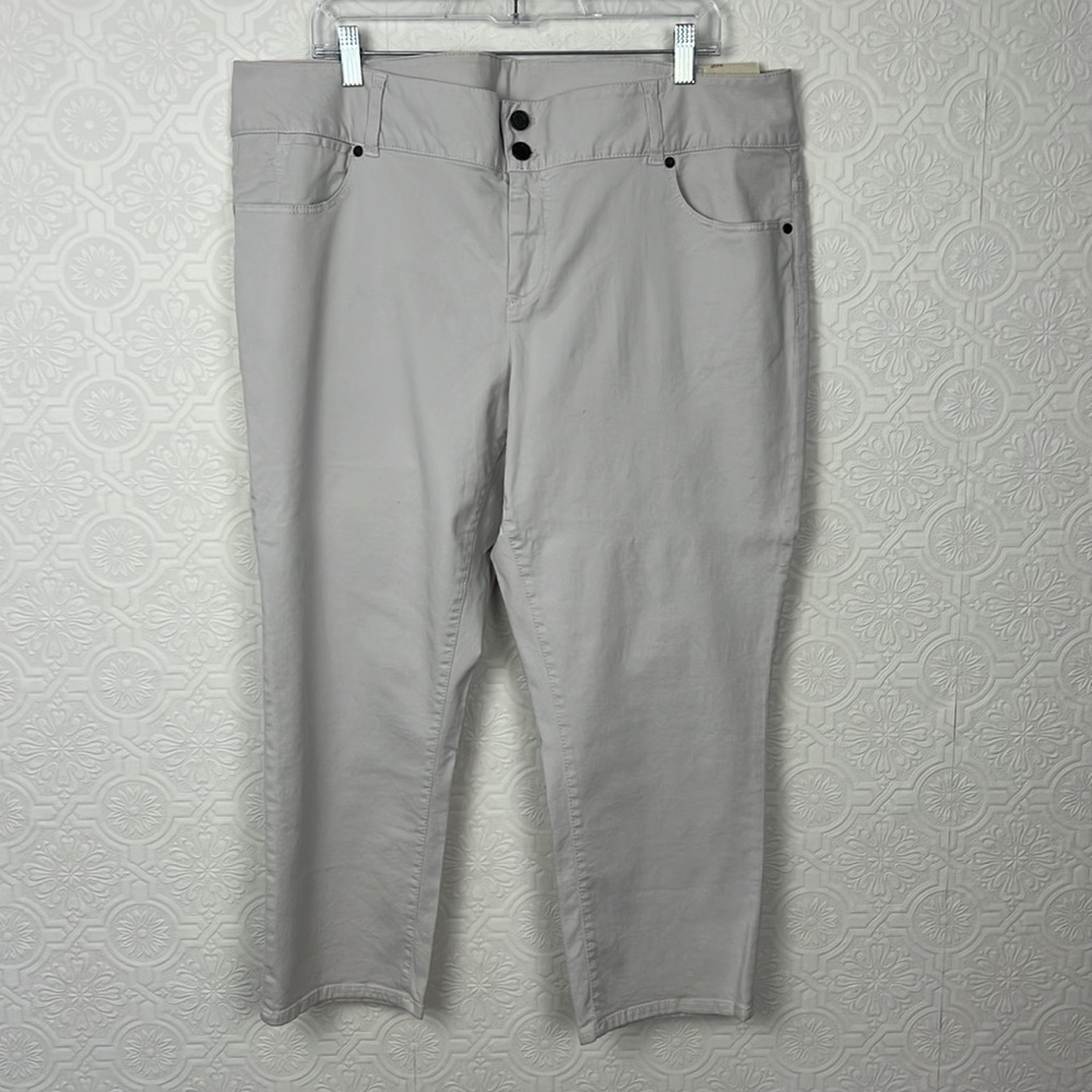 NWT Talbots‎ Cropped Crop Pants Cream Khakis 20W Signature Fit Plus Size White